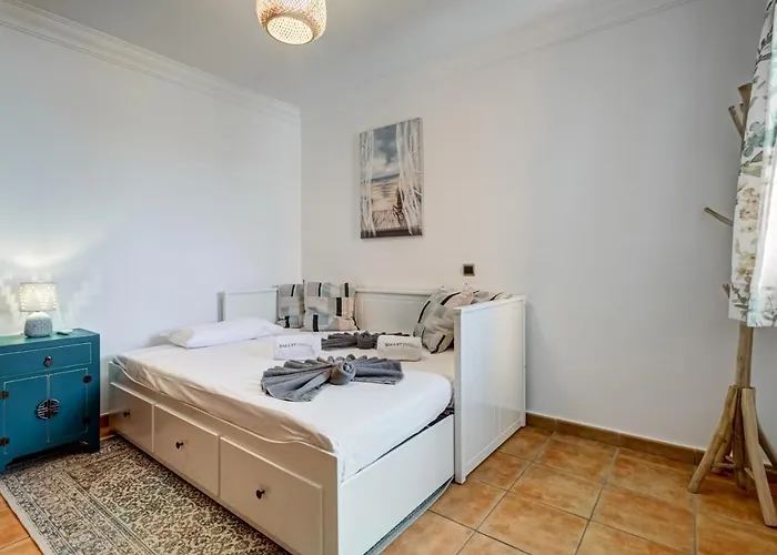 Nayara Sunset Apartment